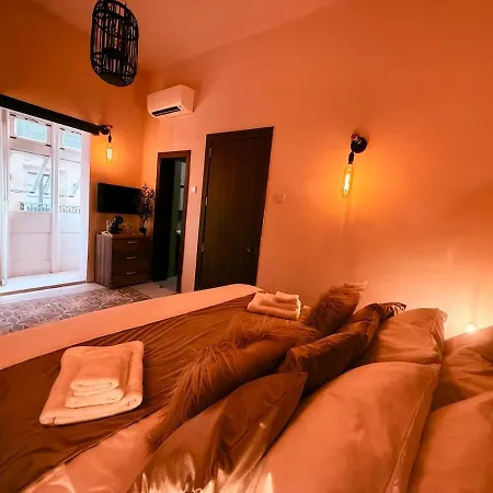 Apartman Square House By Holi *